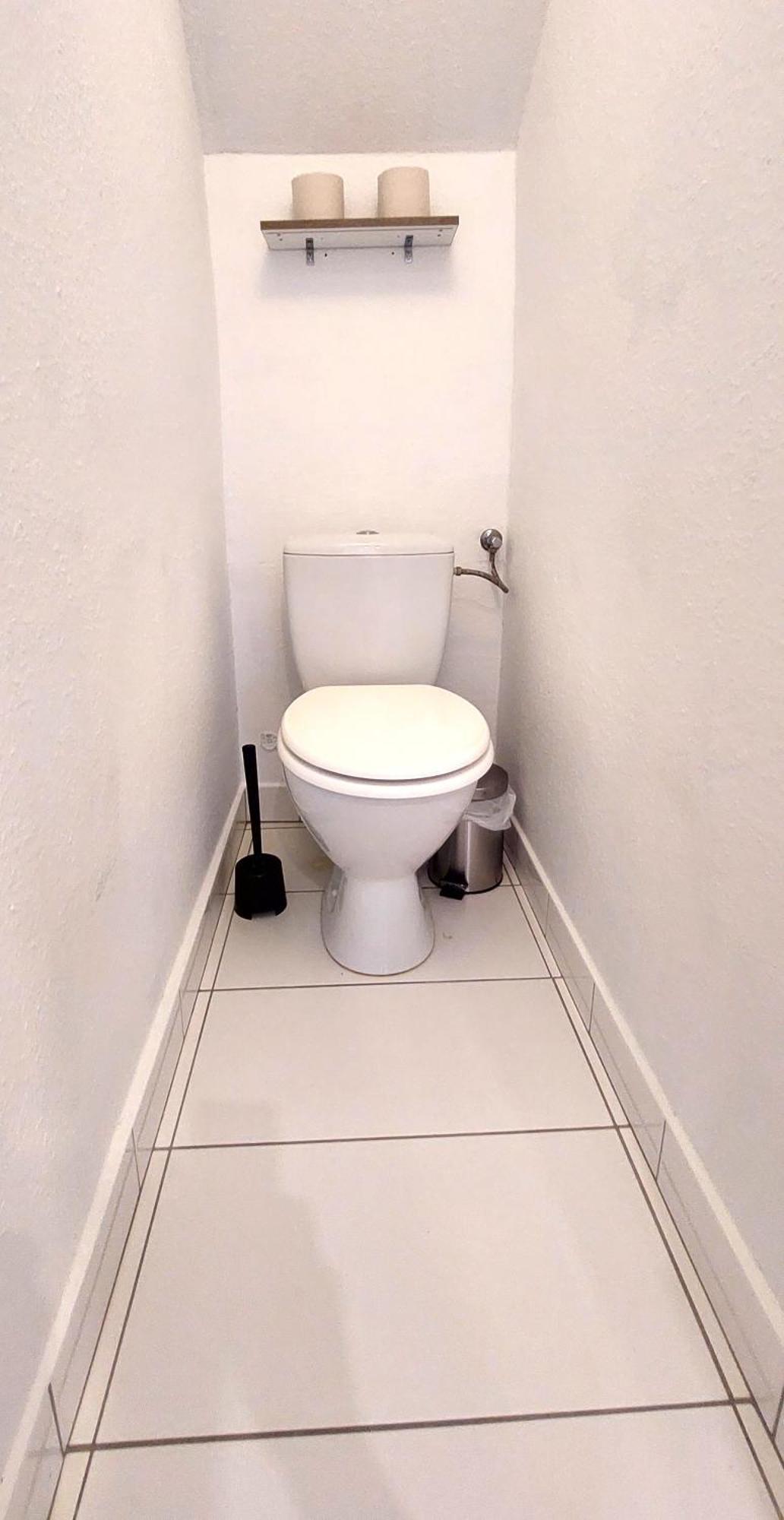 Airport-messe Apartment *